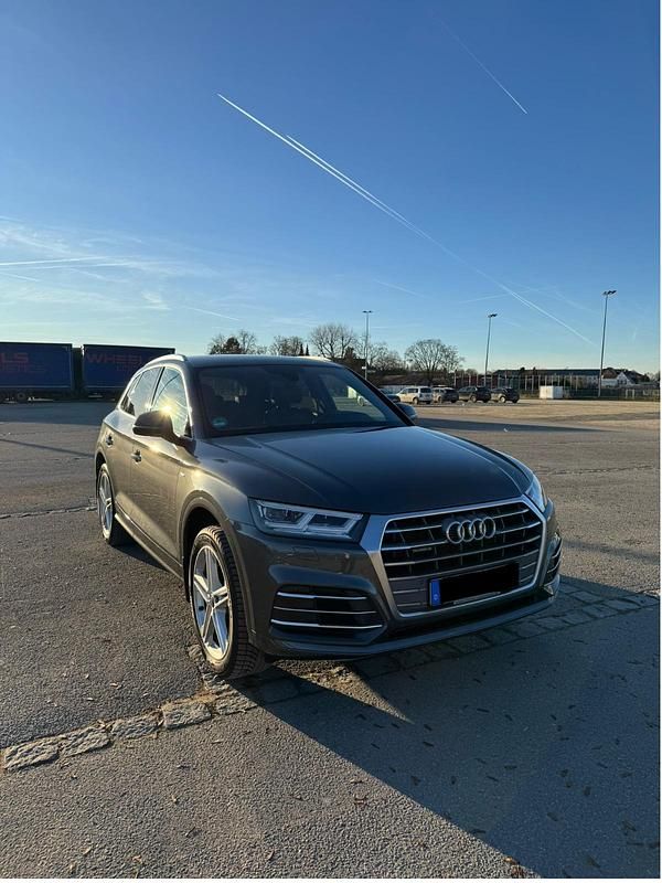 Gebraucht Audi Q5 Sport 299 PS (219 kW) 2021 Grau SUV