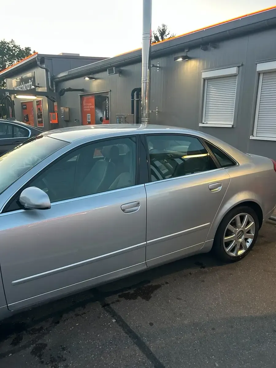 Gebraucht Audi A4 S-Line 163 PS (119 kW) 2003 Silber Limousine