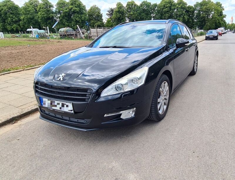 Schwarz Gebraucht 2011 Peugeot 508 Allure Kombi | 3.100 € (Superpreis) - Bild 1/4