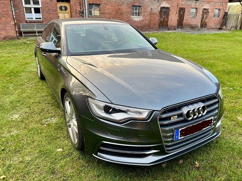 Grau Gebraucht 2012 Audi A6 S-Line Limousine | 14.000 € (Fairer Preis) - Bild 1/4