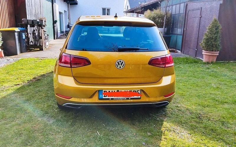 Gebraucht VW Golf VII Join 150 PS (110 kW) 2018 Gelb Limousine