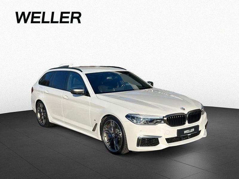 Gebraucht BMW M550 Performance 400 PS (294 kW) 2019 Weiß Limousine