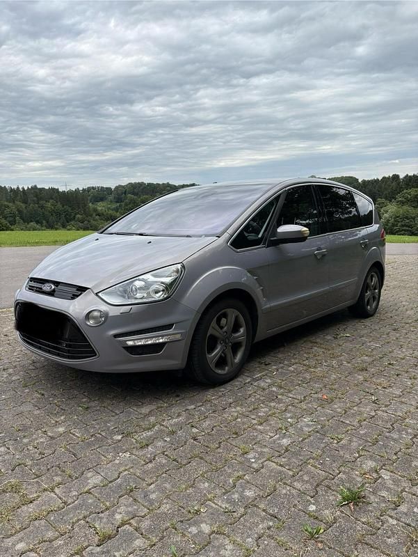 Gebraucht 2010 Ford S-MAX S Van / Kleinbus | 8.000 € (Teuer) - Bild 1/4