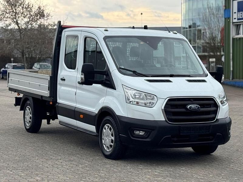 Gebraucht Ford Transit Trend 131 PS (96 kW) 2021 Weiß Limousine