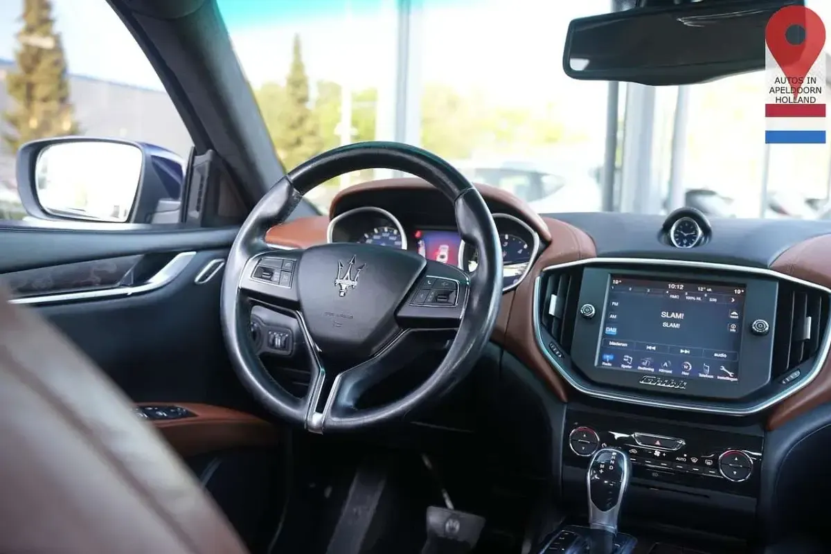 Gebraucht Maserati Ghibli 275 PS (202 kW) 2014 Blau Limousine