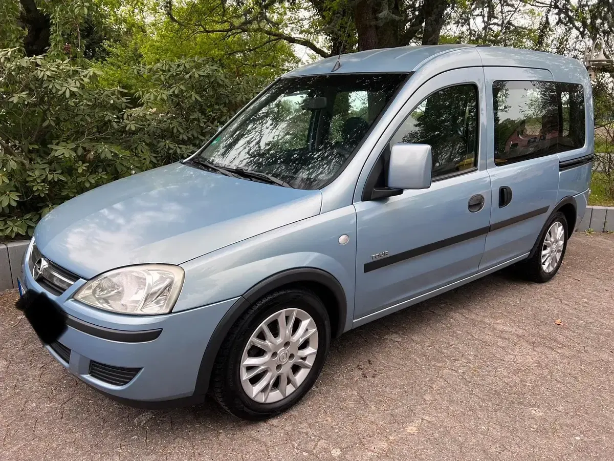 Używany Opel Combo 2003 Niebieski Minivan