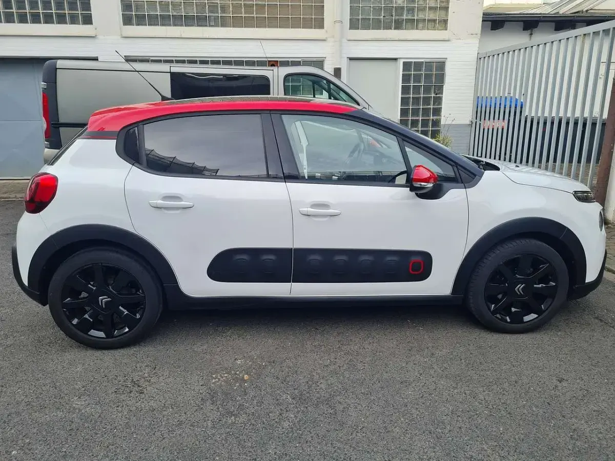 Gebraucht Citroën C3 PureTech 82 PS (60 kW) 2017 Weiß Limousine