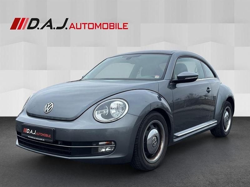 Gebraucht VW Beetle Design 140 PS (102 kW) 2013 Grau Kleinwagen