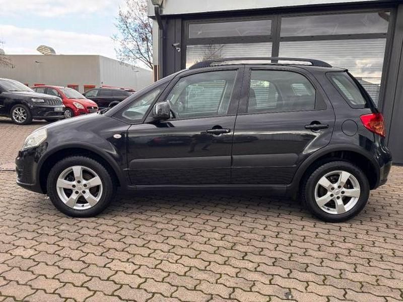 Gebraucht Suzuki SX4 Style 120 PS (88 kW) 2013 Cosmic black pearl (metallic) SUV