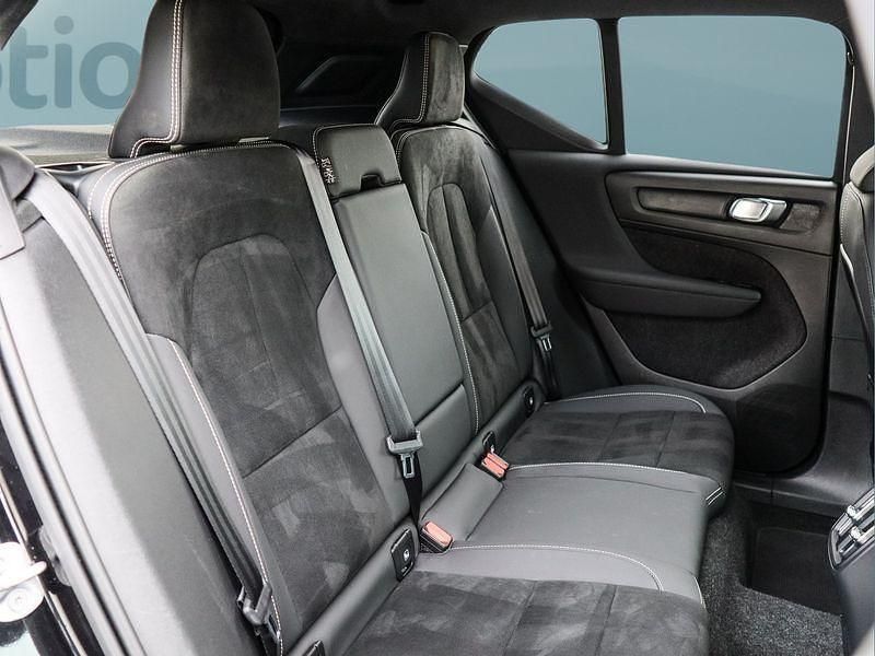 Gebraucht Volvo XC40 300 kW (408 PS) 2023 Schwarz SUV