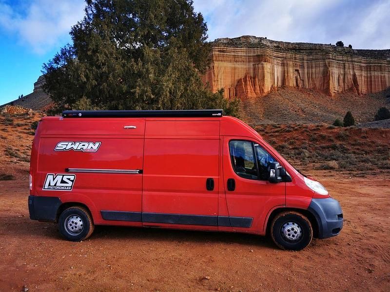 Gebraucht Citroën Jumper 158 PS (116 kW) 2010 Rot Van / Kleinbus