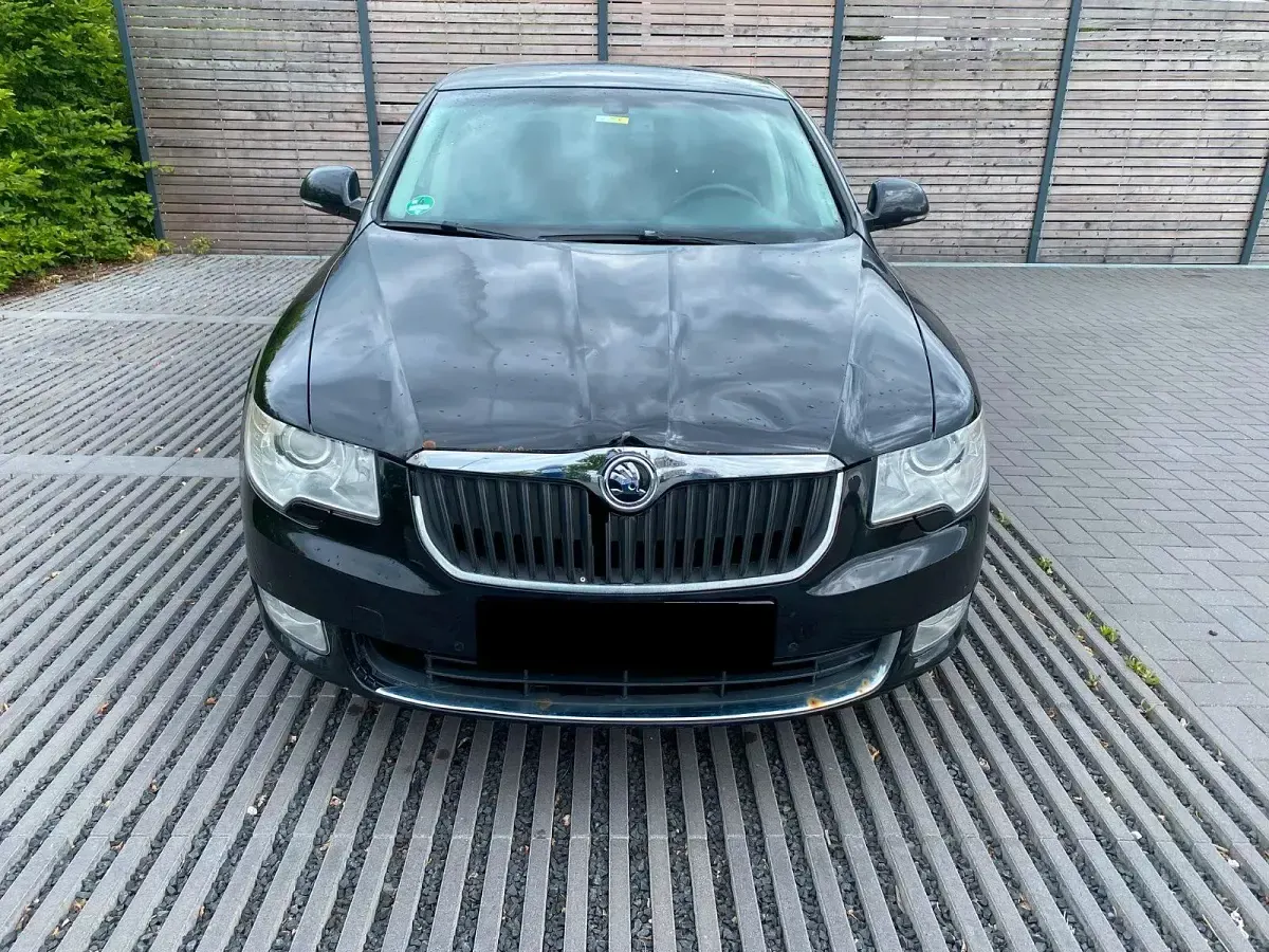 Gebraucht Skoda Superb 140 PS (102 kW) 2008 Schwarz Limousine