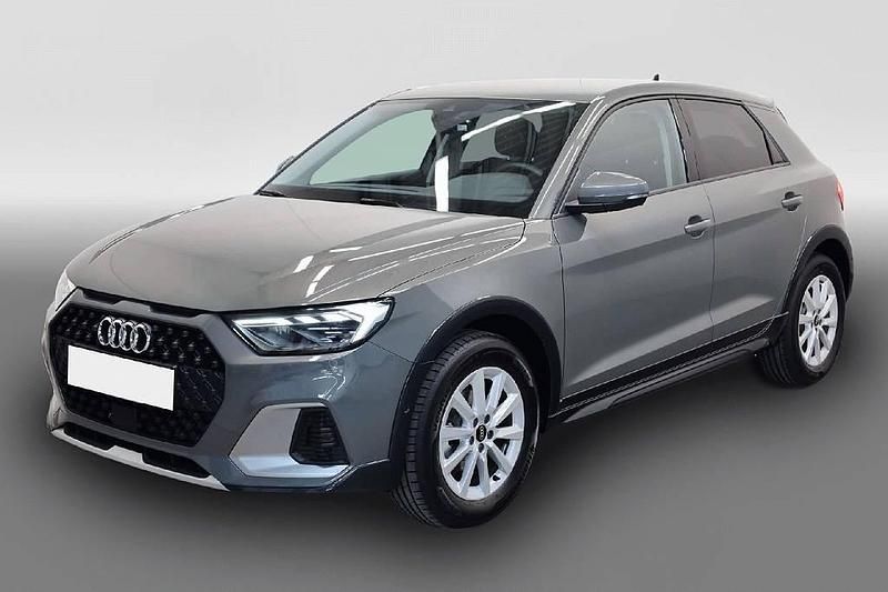 Gebraucht Audi A1 116 PS (85 kW) 2025 Grau Limousine
