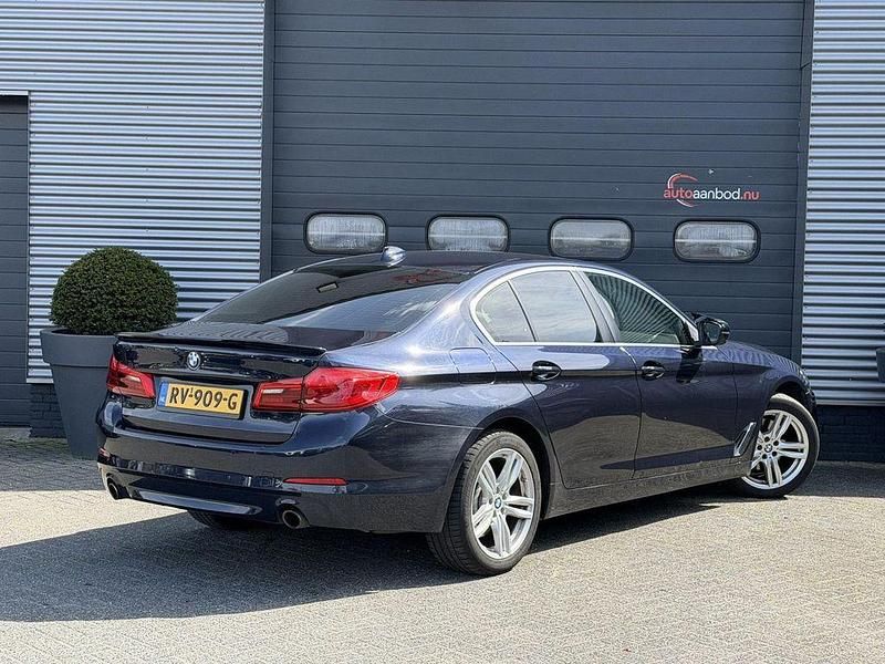 Gebraucht BMW 520 Executive 184 PS (135 kW) 2018 Blau Limousine
