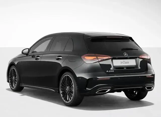 Neu Mercedes A200 AMG line 163 PS (119 kW) 2026 Kosmoblack metallic kosmoblack metallic Limousine