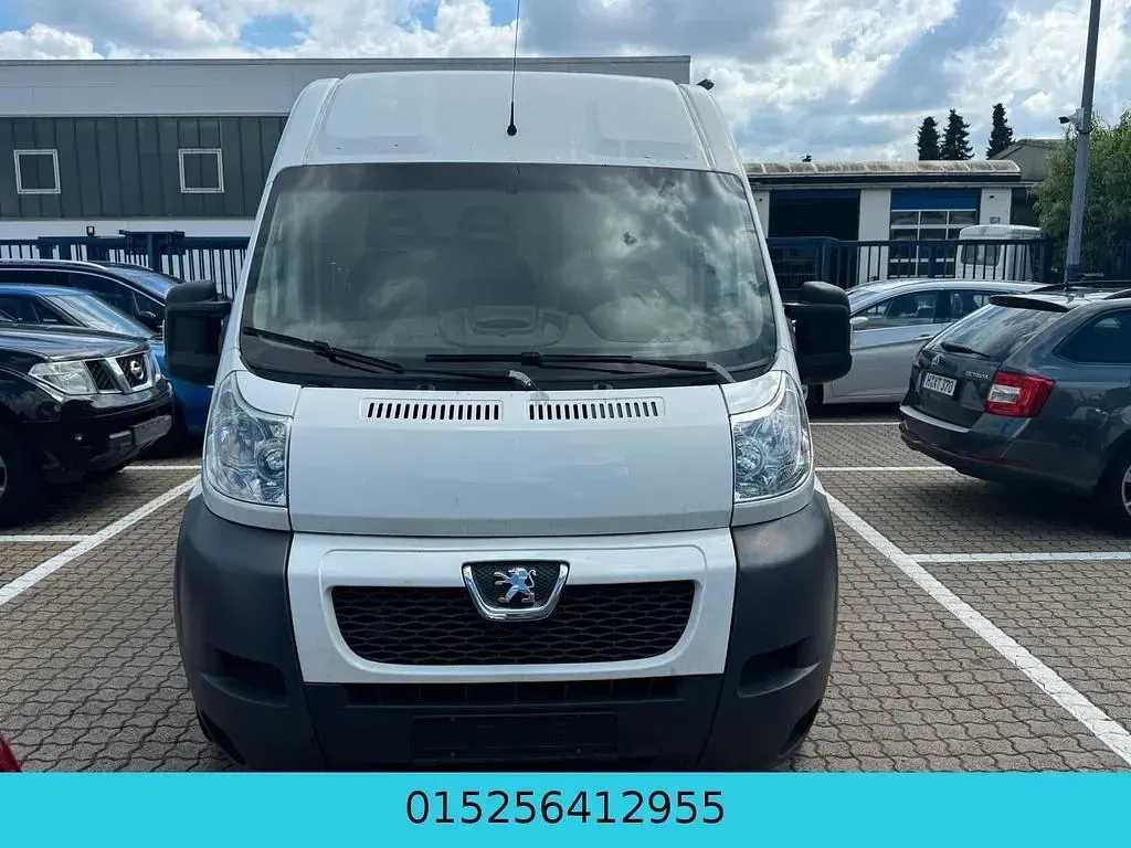 Gebraucht Peugeot Boxer 131 PS (96 kW) 2014 Weiß Van