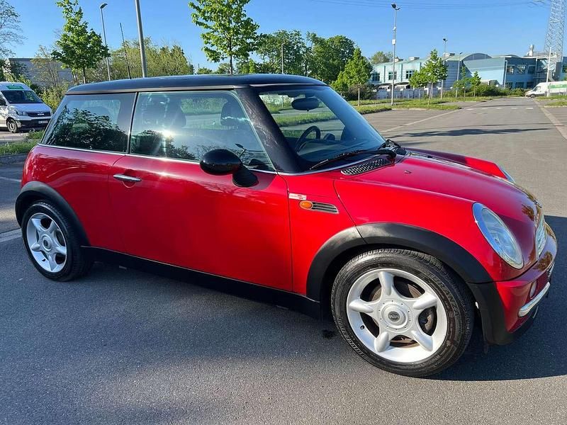 Usata Mini Cooper 116 CV (85 kW) 2002 Rosso Utilitaria