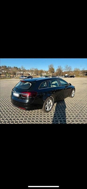Gebraucht Opel Insignia 140 PS (102 kW) 2013 Kombi