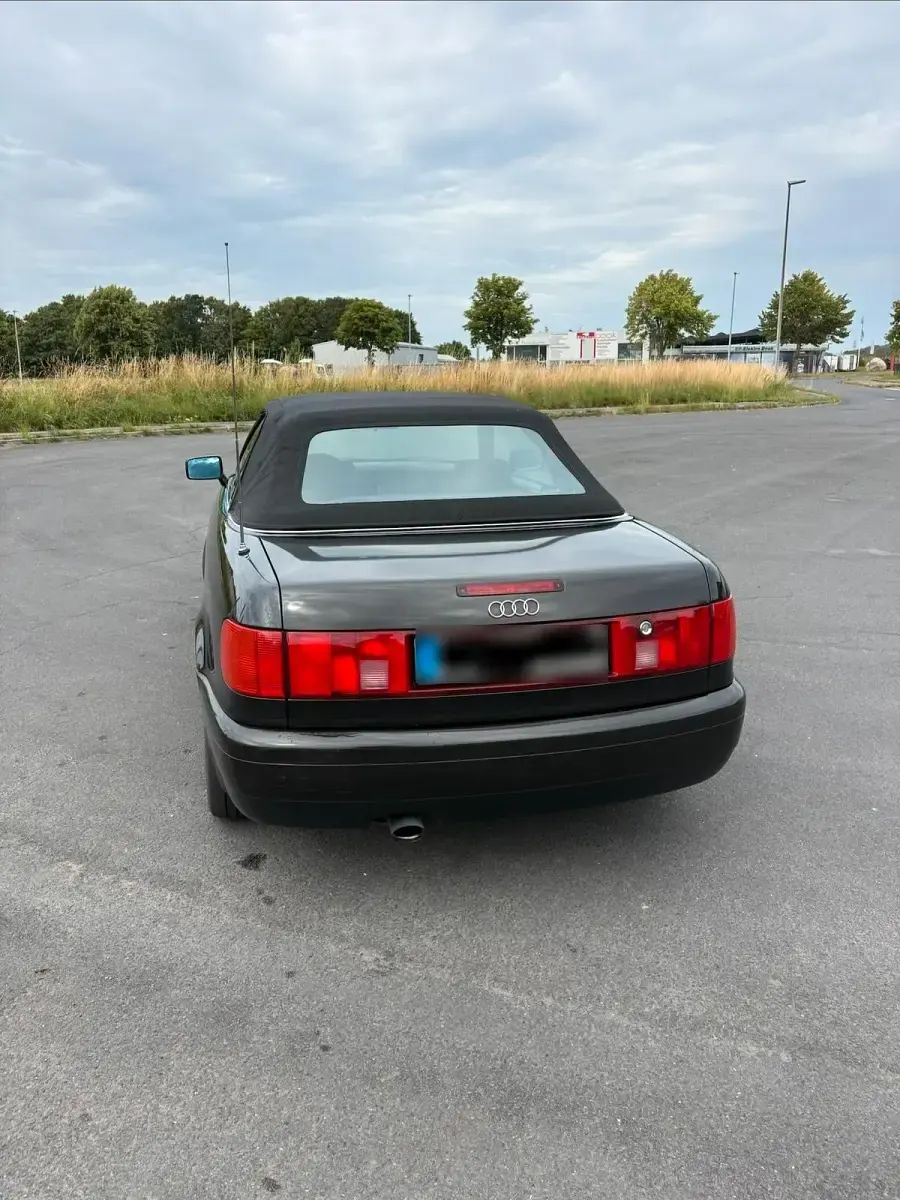 Gebraucht Audi 80 125 PS (91 kW) 1998 Schwarz Cabrio