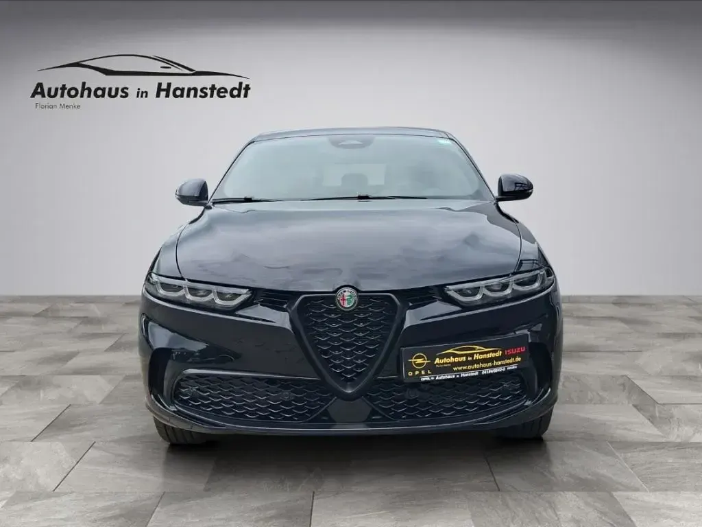 Neu Alfa Romeo Tonale Veloce 280 PS (205 kW) 2026 Schwarz SUV