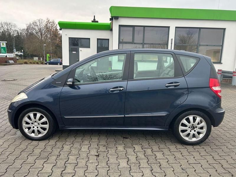 Gebraucht Mercedes A200 136 PS (100 kW) 2004 Blau Limousine