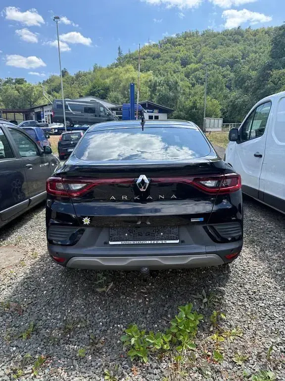 Gebraucht Renault Arkana Intens 143 PS (105 kW) 2022 Schwarz SUV