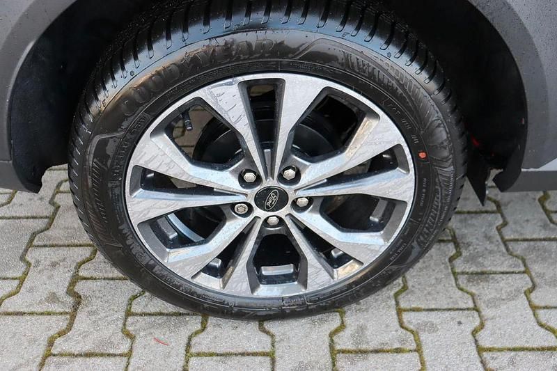 Neu Ford Puma Titanium 125 PS (91 kW) 2025 Fantastic red metallic SUV