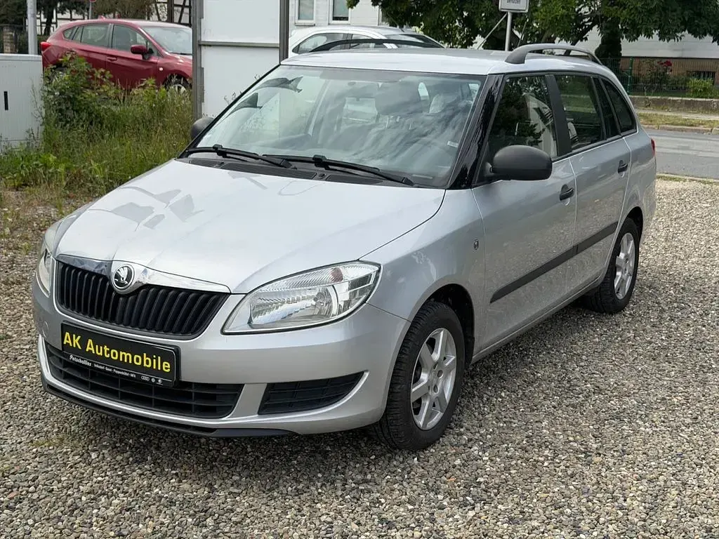 Gebraucht Skoda Fabia Ambition 69 PS (50 kW) 2014 Silber Kombi