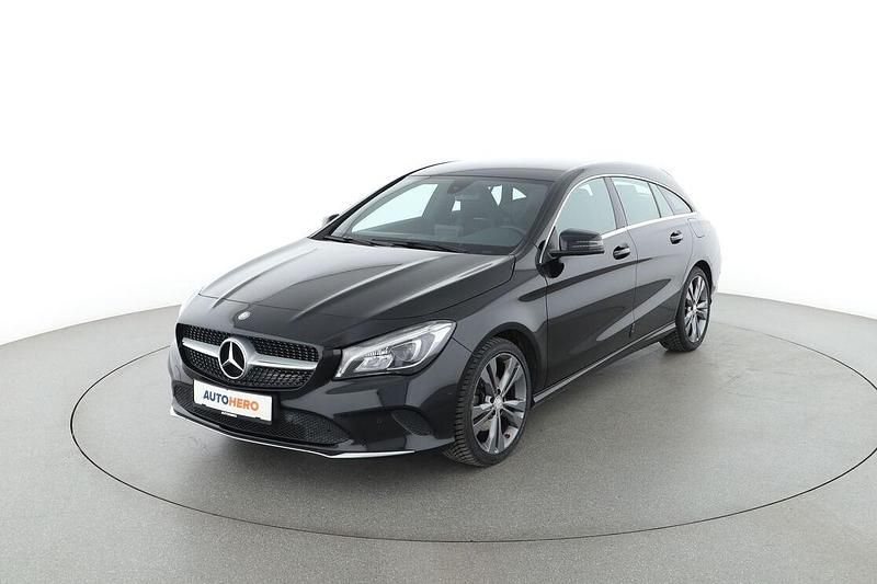 Schwarz Gebraucht 2016 Mercedes CLA180 Shooting Brake Urban Kombi | 16.680 € (Fairer Preis) - Bild 1/3