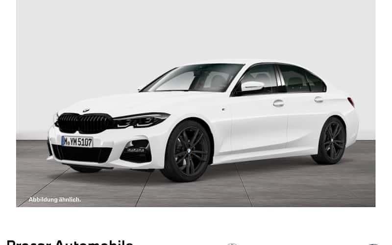 Weiß Gebraucht 2022 BMW 318 M Sport Limousine | 33.995 € (Fairer Preis) - Bild 1/4