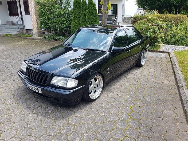 Gebraucht Mercedes C280 AMG 271 PS (199 kW) 1999 Schwarz Limousine