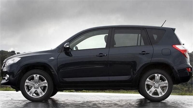 Schwarz Gebraucht 2010 Toyota RAV4 SUV | 10.599 € (Fairer Preis) - Bild 1/4