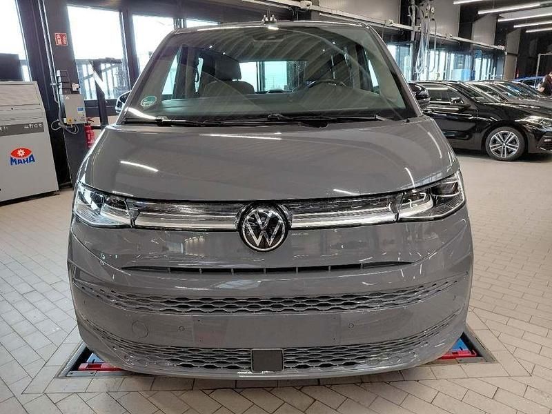 Pure grey Gebraucht 2024 VW T7 Style Van | 50.790 € (Superpreis) - Bild 1/4