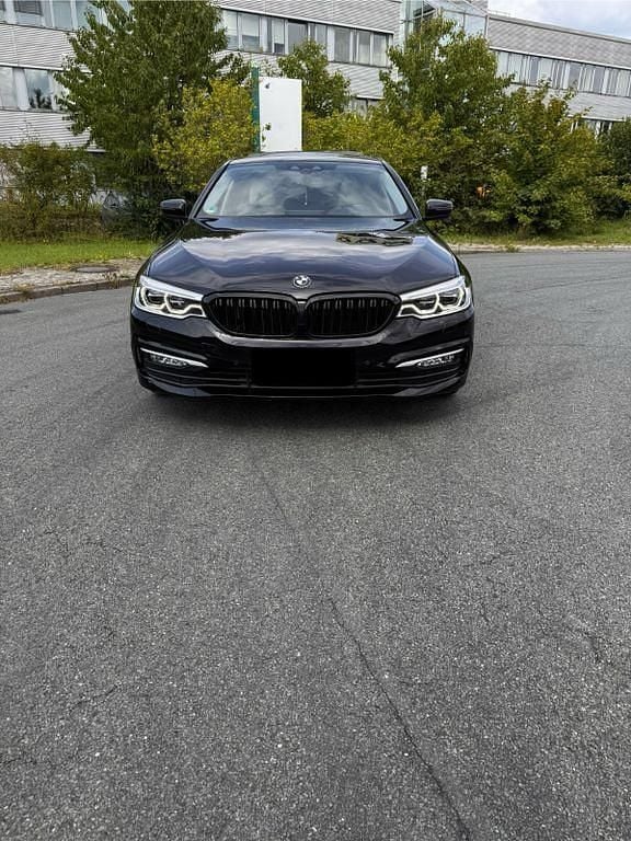 Gebraucht BMW 520 190 PS (139 kW) 2017 Schwarz Limousine