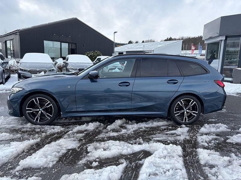 Gebraucht BMW 318 M Sport 156 PS (114 kW) 2025 Blau Kombi