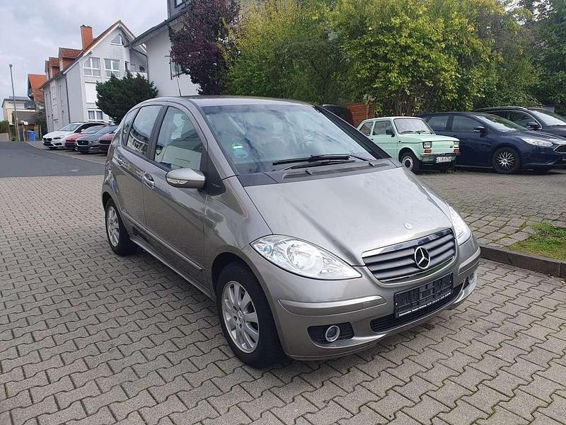 Grau Gebraucht 2006 Mercedes A170 Kleinwagen | 4.650 € (Fairer Preis) - Bild 1/4