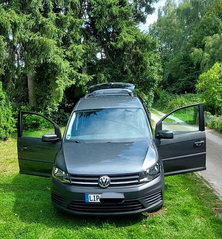 Gebraucht 2016 VW Caddy Trendline Van / Kleinbus | 15.200 € (Etwas zu teuer) - Bild 1/4