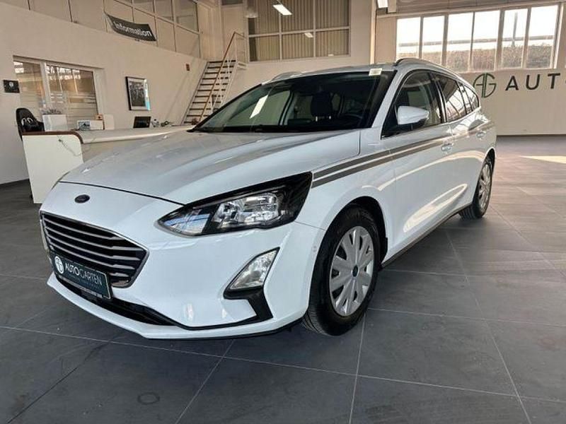 Frozen white Gebraucht 2020 Ford Focus Cool & Connect Kombi | 13.950 € (Fairer Preis) - Bild 1/4