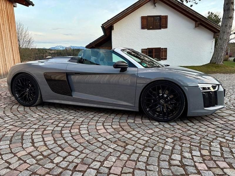 Gebraucht Audi R8 Spyder Design 540 PS (397 kW) 2017 Grau Cabrio