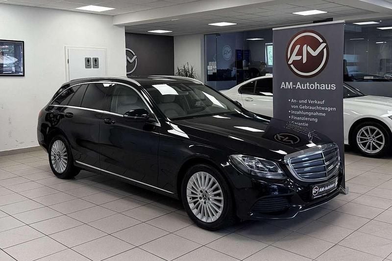 Schwarz Gebraucht 2017 Mercedes C300 Luxury Kombi | 14.299 € (Superpreis) - Bild 1/4