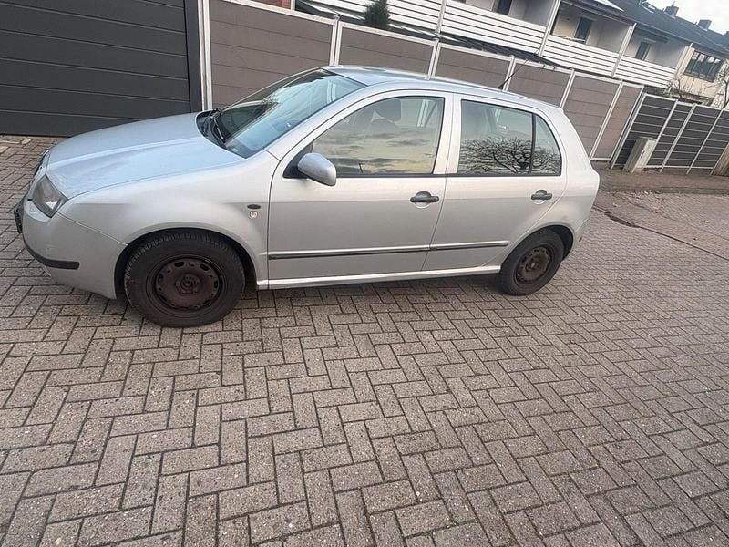 Gebraucht Skoda Fabia 75 PS (55 kW) 2000 Silber Kleinwagen