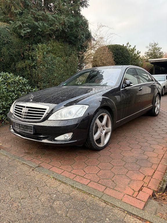 Schwarz Gebraucht 2008 Mercedes S420 Limousine | 7.890 € (Fairer Preis) - Bild 1/4