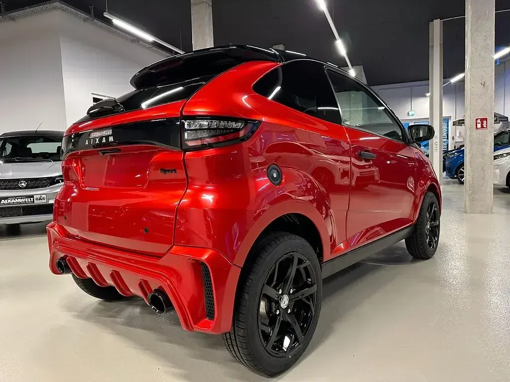 Nowe Aixam AMBITION Sport 2026 Czerwony Hatchback