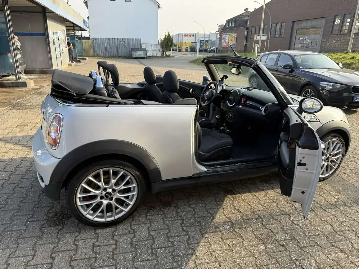 Gebraucht Mini John Cooper Works Cabriolet 211 PS (155 kW) 2011 Cabrio