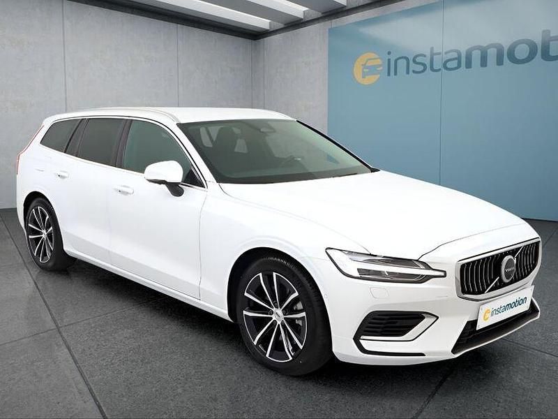 Gebraucht Volvo V60 398 PS (292 kW) 2025 Weiß Kombi