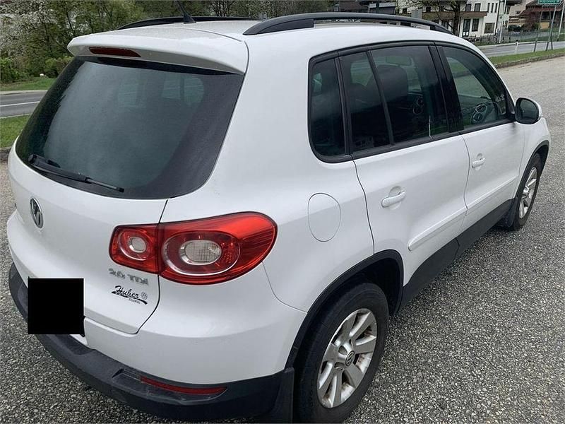 Gebraucht VW Tiguan Track & Field 140 PS (102 kW) 2008 Weiß SUV