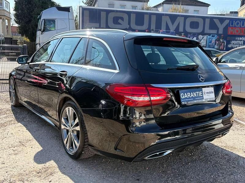 Gebraucht Mercedes C220 AMG 170 PS (125 kW) 2016 Obsidianschwarz Kombi