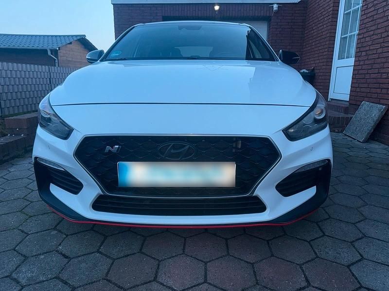 Gebraucht Hyundai i30 275 PS (202 kW) 2019 Weiß Kleinwagen