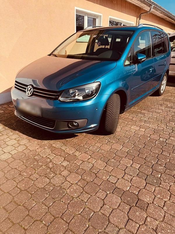 Gebraucht VW Touran Style 140 PS (102 kW) 2012 Blau Van / Kleinbus