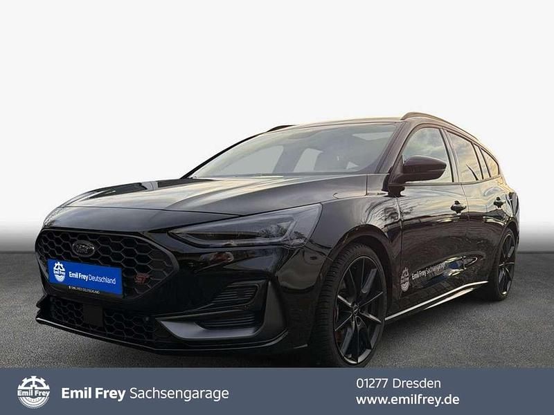 Agate black metallic Gebraucht 2025 Ford Focus ST Kombi | 38.930 € (Fairer Preis) - Bild 1/4